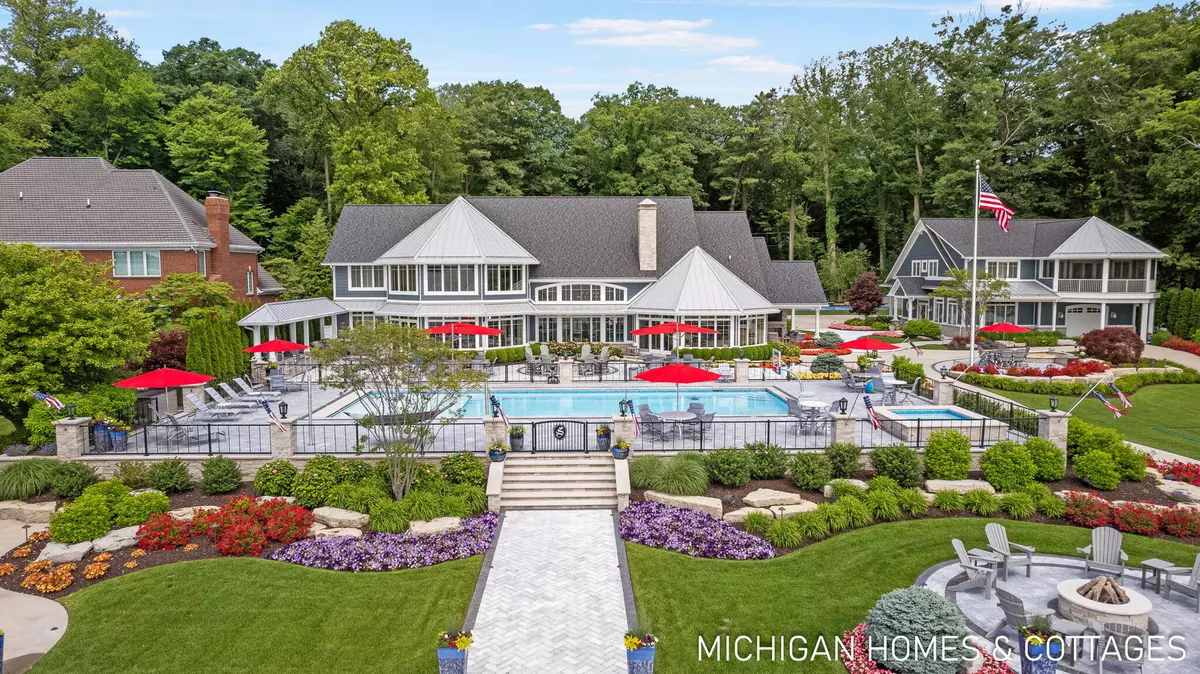 Holland, MI 49424,229 Norwood Avenue