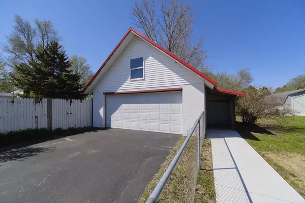 Ludington, MI 49431,923 Maple Street