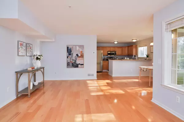 Ann Arbor, MI 48105,2723 Barclay Way