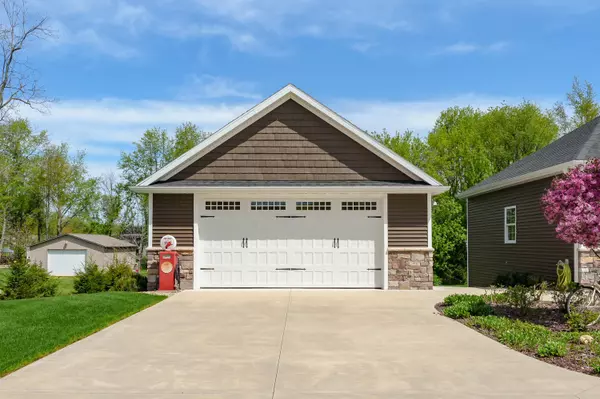 Lawton, MI 49065,23174 72nd Avenue