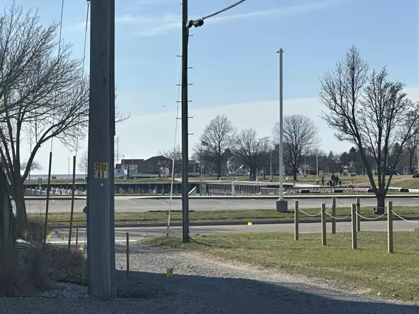 Ludington, MI 49431,106 W Danaher Street