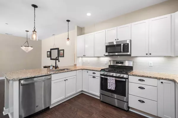 Dexter, MI 48130,611 Woodland Drive