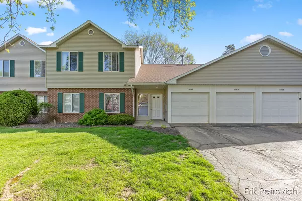3185 Windcrest NE Drive, Grand Rapids, MI 49525
