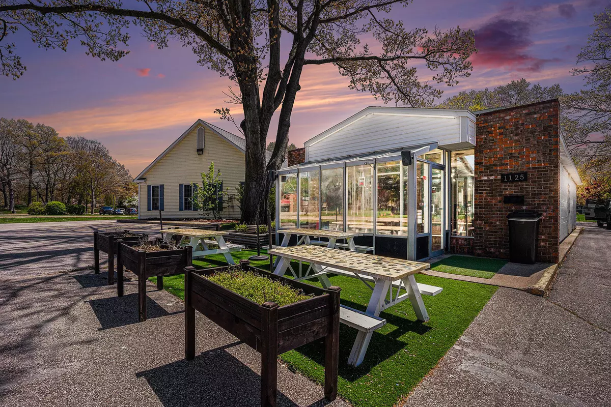 Muskegon, MI 49441,1125 W Hackley Avenue