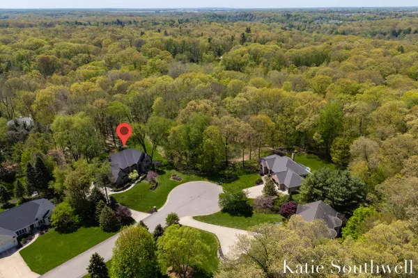Ada, MI 49301,7688 Wood Violet SE Court