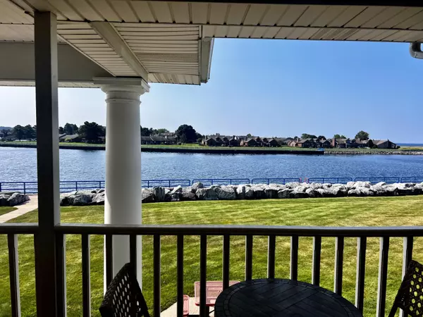 Ludington, MI 49431,304 S Ferry Street #7