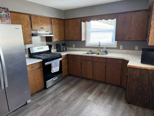 Olivet, MI 49076,202 Kalamo Street