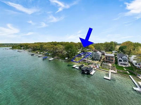 Edwardsburg, MI 49112,23542 S Shore Drive