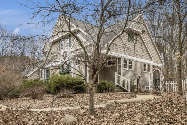 Milford, MI 48381,2340 Learmonth Lane