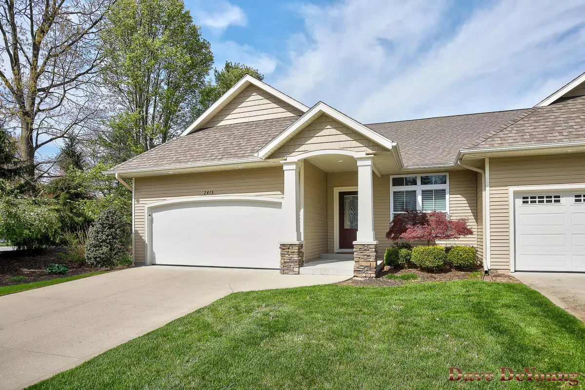 Holland, MI 49424,2415 Nuttall Court #28