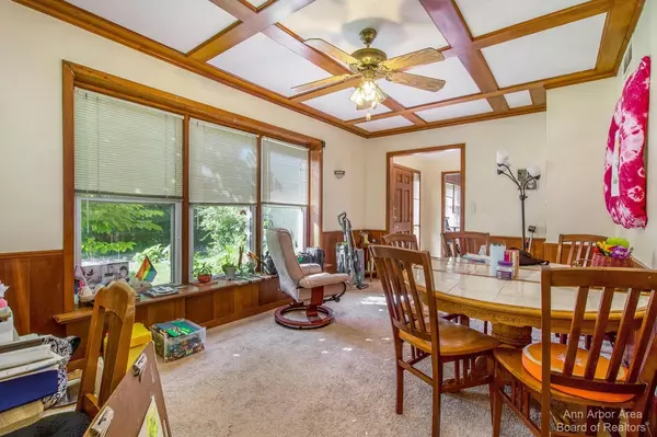 Ann Arbor, MI 48105,1562 Jones Drive