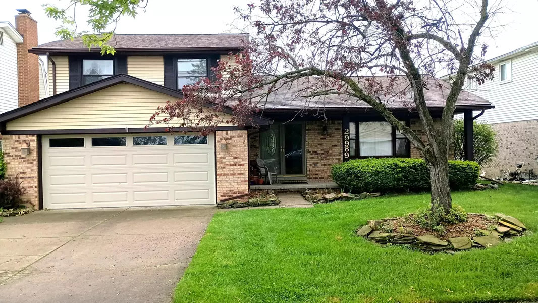 29989 Windsor, Gibraltar, MI 48173