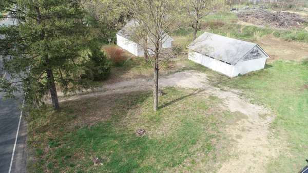 3883 S 6th Street, Kalamazoo, MI 49009