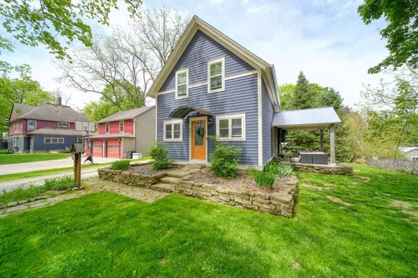 Chelsea, MI 48118,215 Washington Street