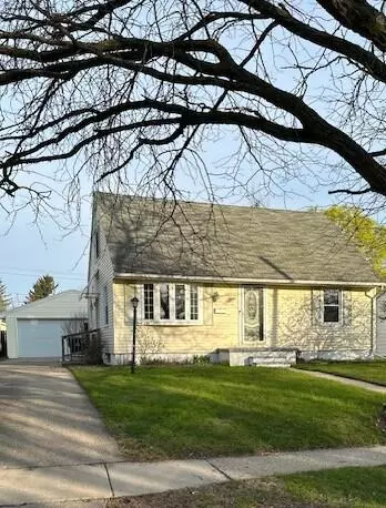 Lansing, MI 48917,921 Mitchell Avenue
