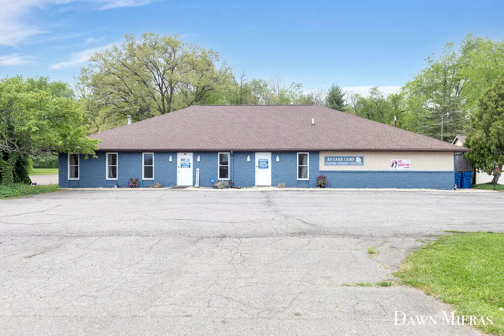 Kalamazoo, MI 49009,7795 Douglas Avenue