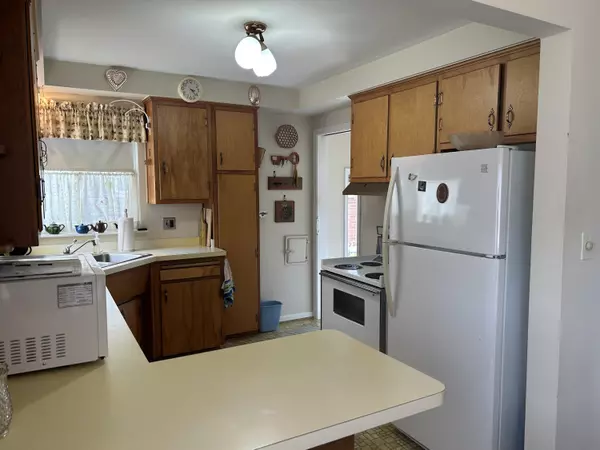 Trenton, MI 48183,3398 Norwood Drive