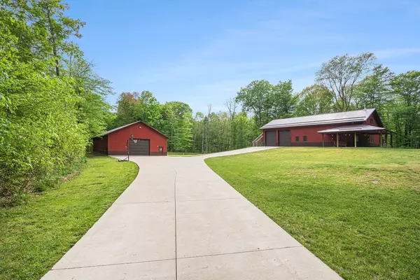52755 M-43, Bangor, MI 49013
