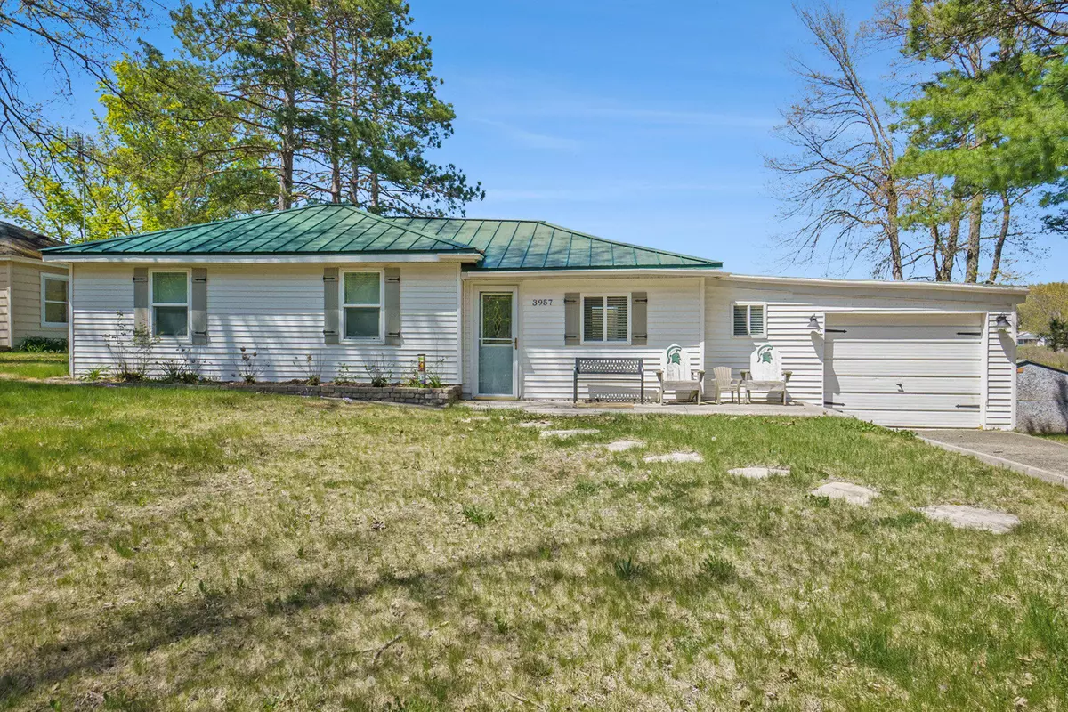 Bitely, MI 49309,3957 Cleveland W Drive