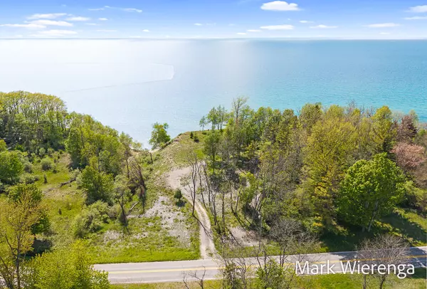 Ludington, MI 49431,Waterfront S Lakeshore Drive