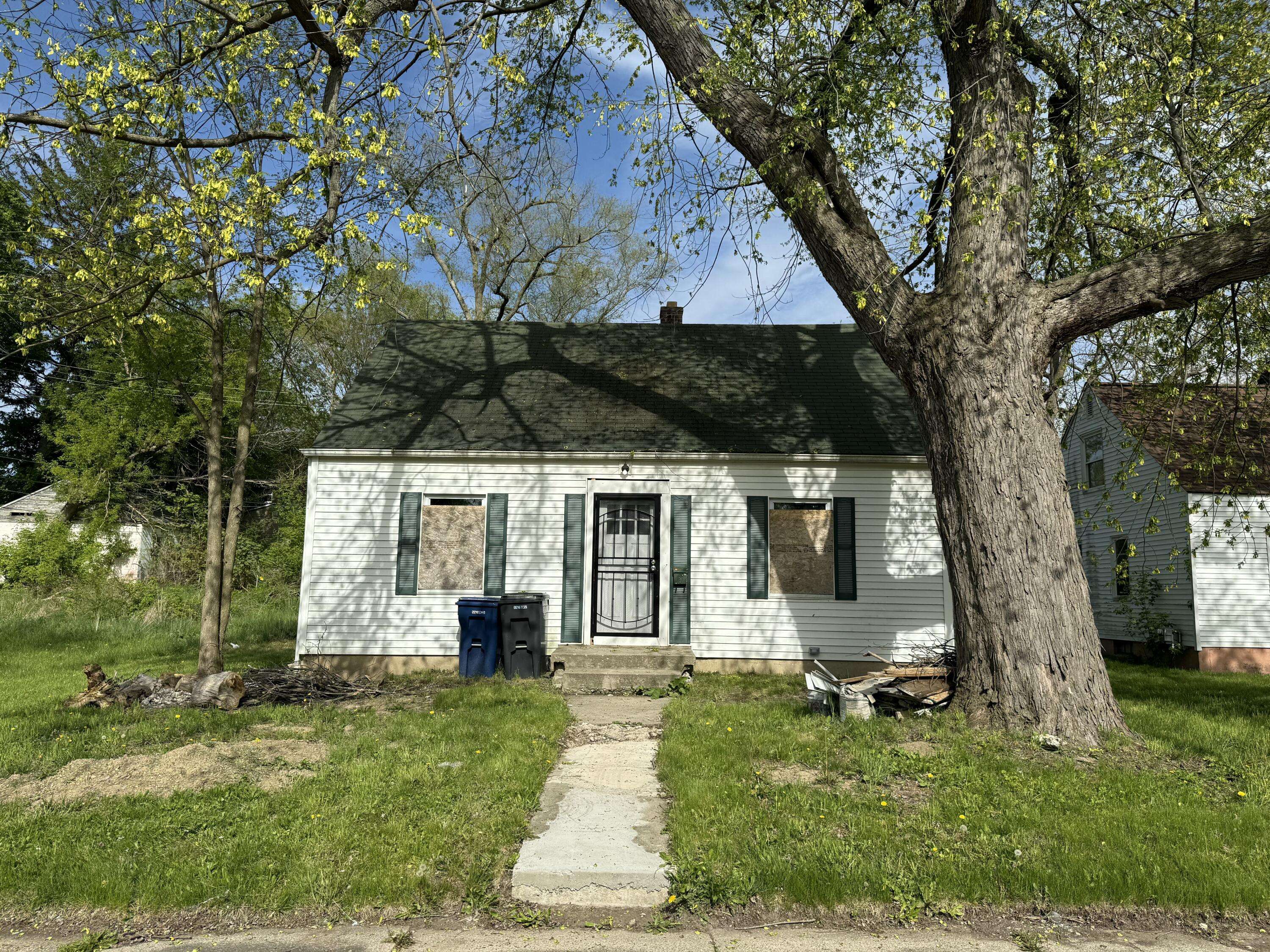 Flint, MI 48504,2620 Trumbull Avenue