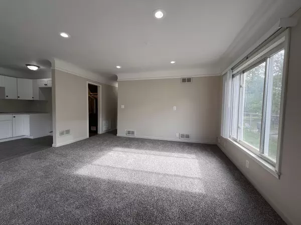 Redford, MI 48239,15512 Dixie