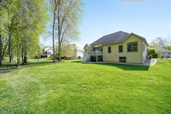 Jackson, MI 49203,2216 Lake Wood Drive