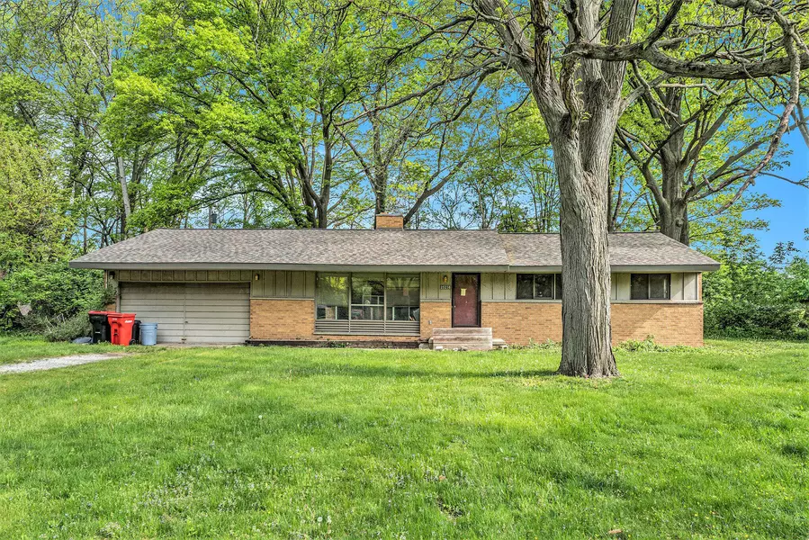 25216 Muerland Road, Southfield, MI 48033
