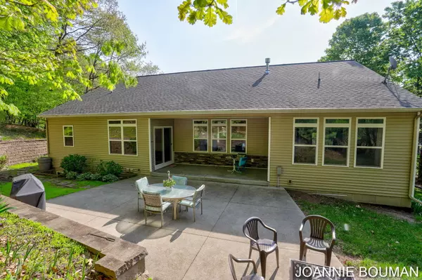 Holland, MI 49424,94 Cheyenne Avenue