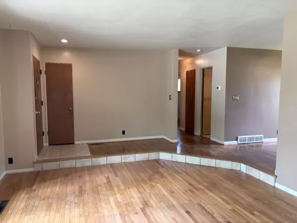 Benton Harbor, MI 49022,259 Jamesway