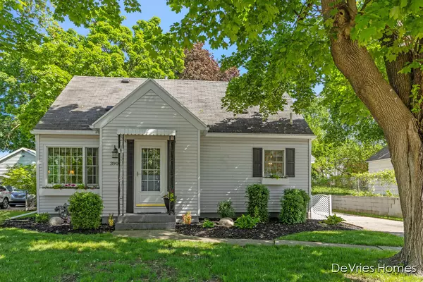 Grandville, MI 49418,3901 Macrace SW Street