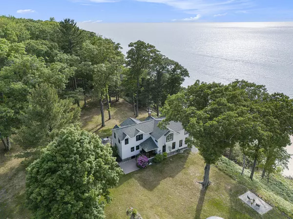 8282 W Harrison Road, Mears, MI 49436