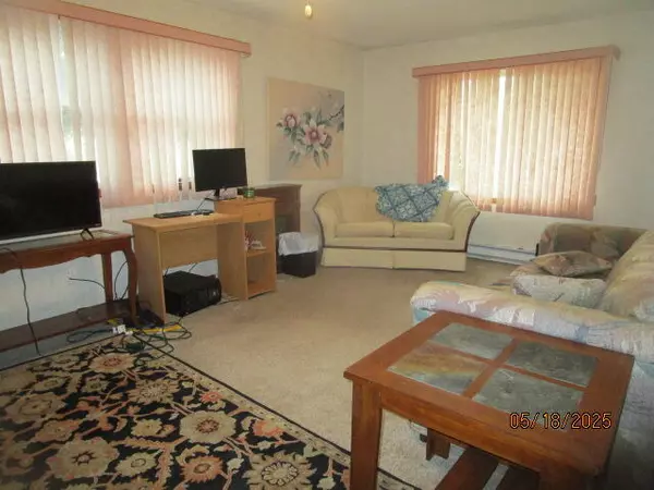 Coloma, MI 49038,260 W Saint Joseph Street