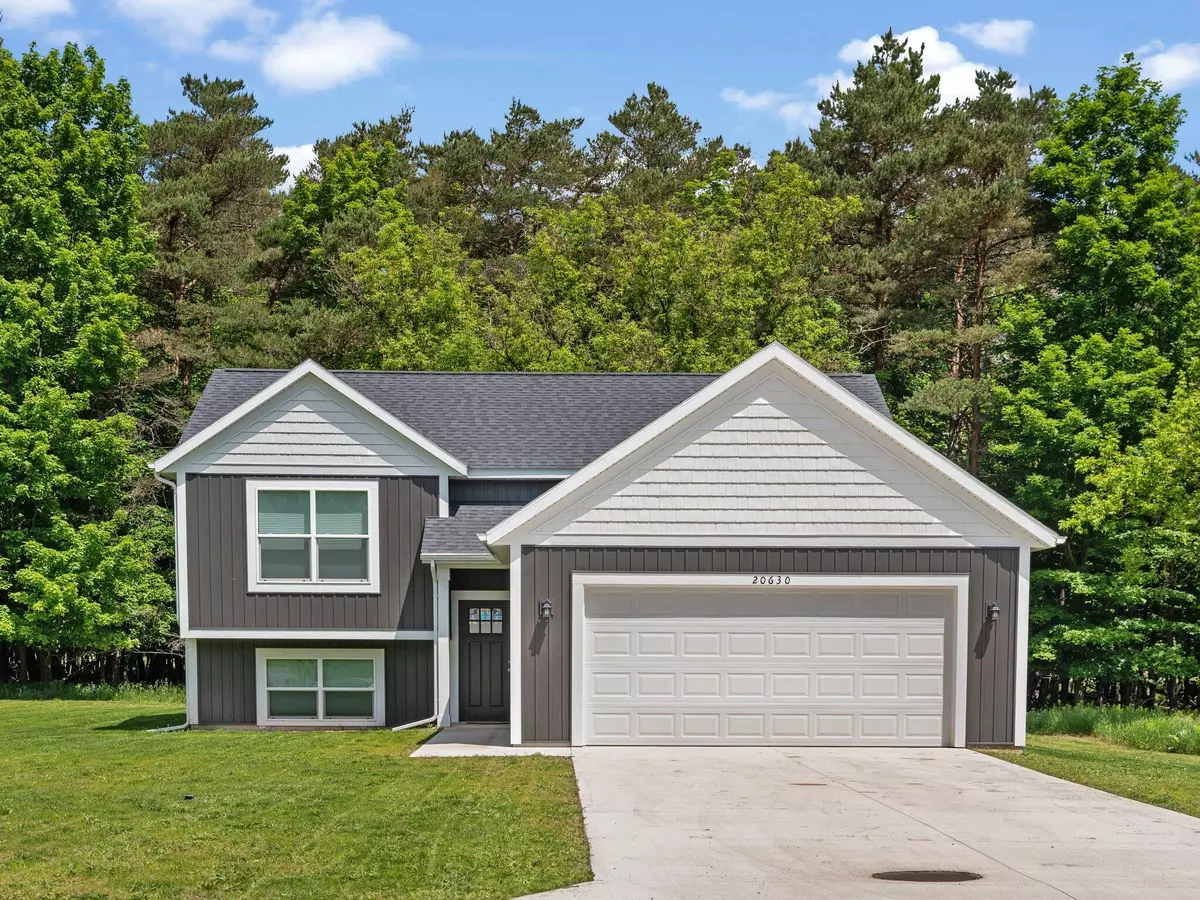 Big Rapids, MI 49307,20630 Rolling HIlls Lane