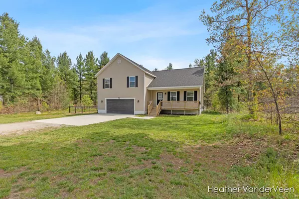 Twin Lake, MI 49457,469 Ramona Street