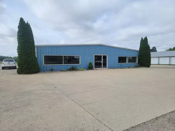 729 E Chicago Street, Bronson, MI 49028