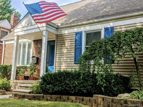 2915 N Connecticut Avenue, Royal Oak, MI 48073