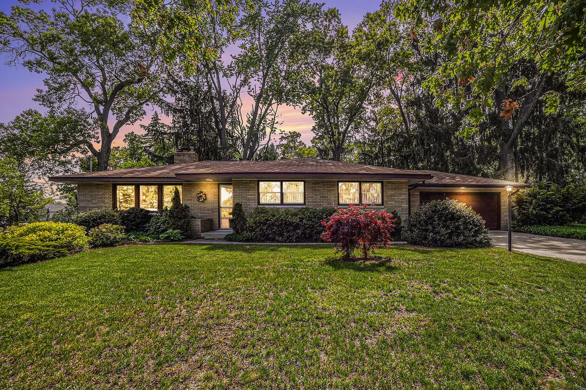 Muskegon, MI 49445,575 Glenwood Avenue