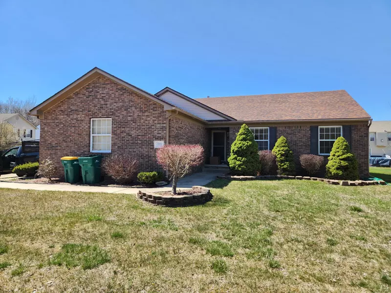 7980 Amber Drive, Romulus, MI 48174