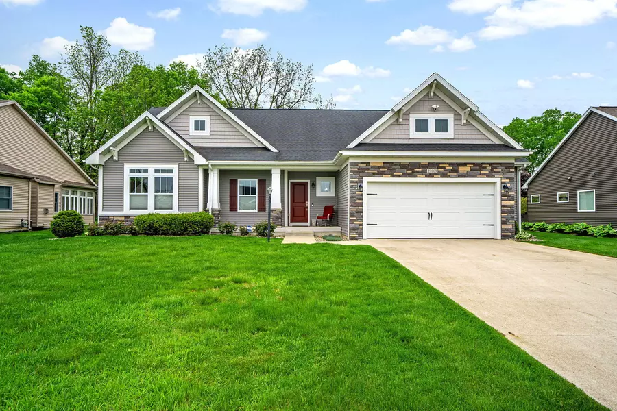 21069 Diamond Harbor Court, Cassopolis, MI 49031