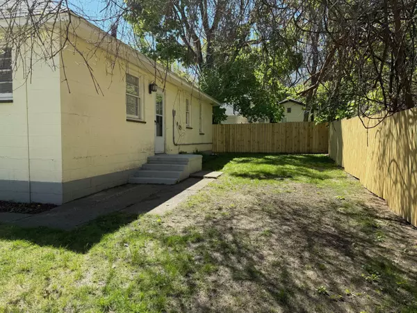Muskegon, MI 49441,1593 Henry Street