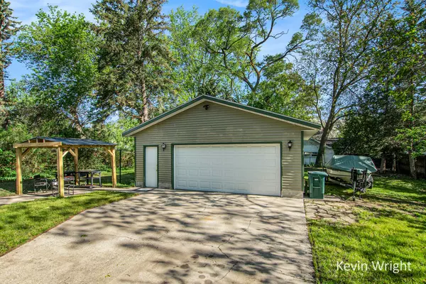 Muskegon, MI 49441,924 W Forest Avenue