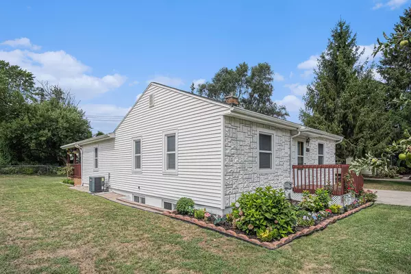 1145 Eastmont SE Drive, Grand Rapids, MI 49546