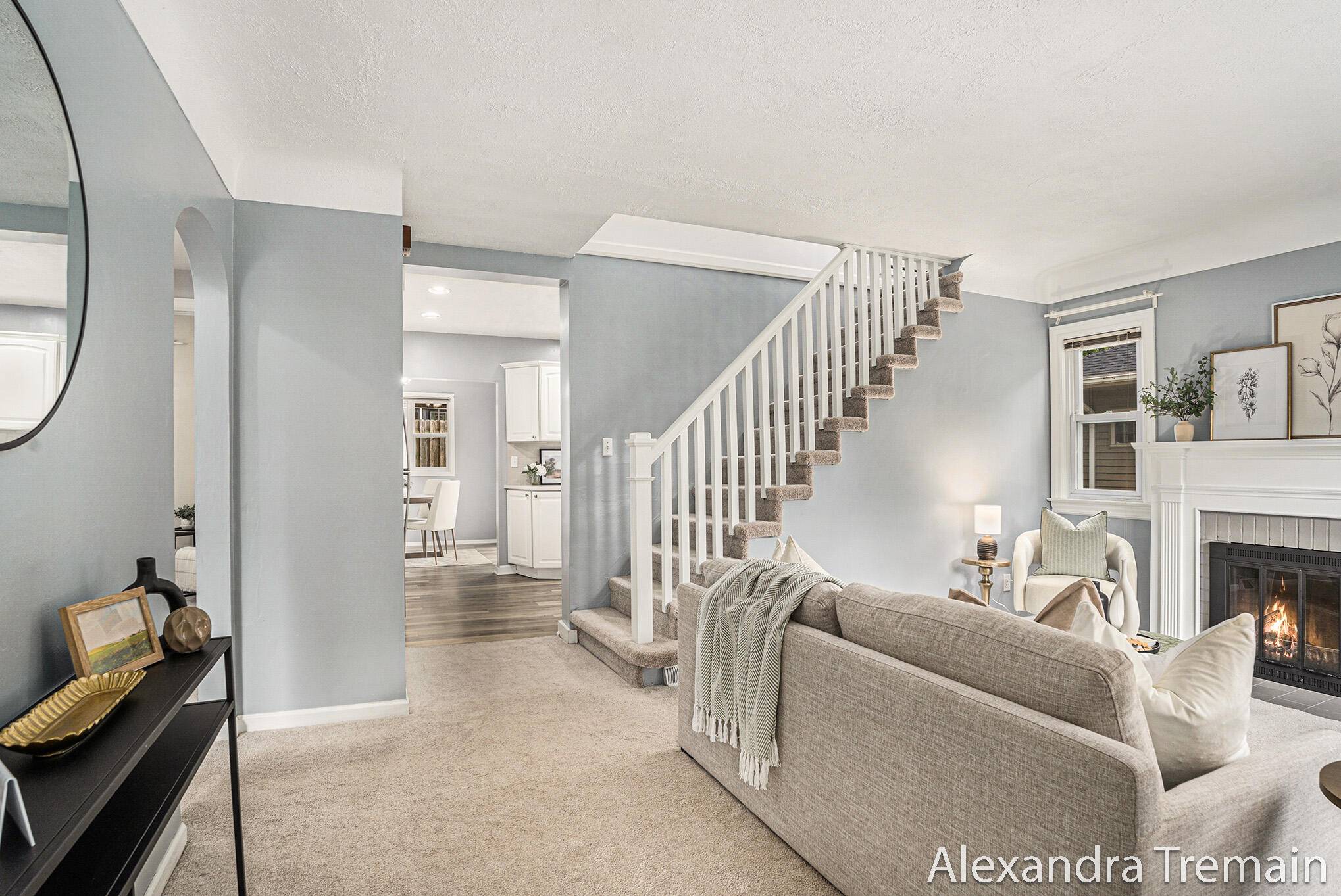 East Grand Rapids, MI 49506,1046 Kenesaw SE Drive