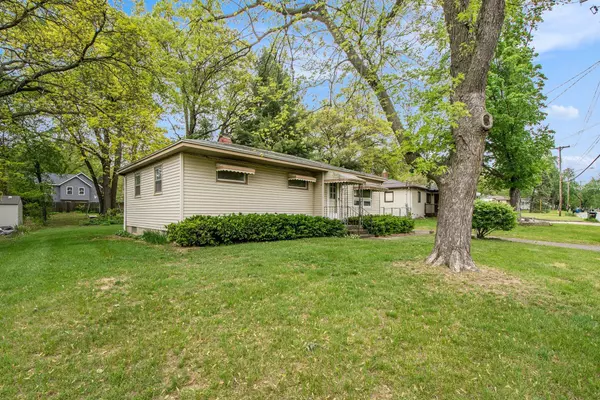 Grand Rapids, MI 49508,1421 Brookmark SE Street