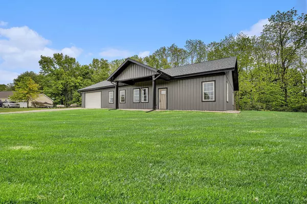 Lawton, MI 49065,23028 County Road 354