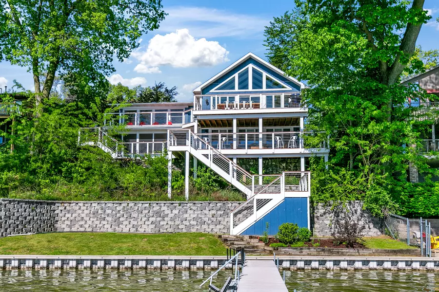 67881 Edgewater Beach Road, White Pigeon, MI 49099