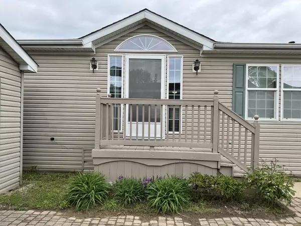 Whittaker, MI 48190,293 Scarlet Oak Lane