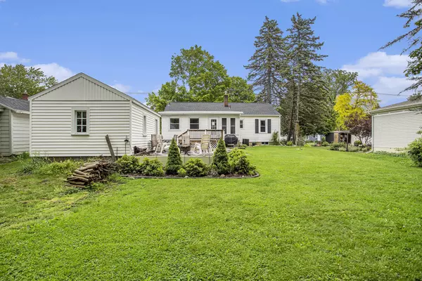 Marshall, MI 49068,211 East Drive