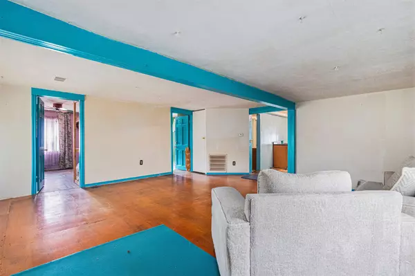 Niles, MI 49120,33891 Bertrand Street